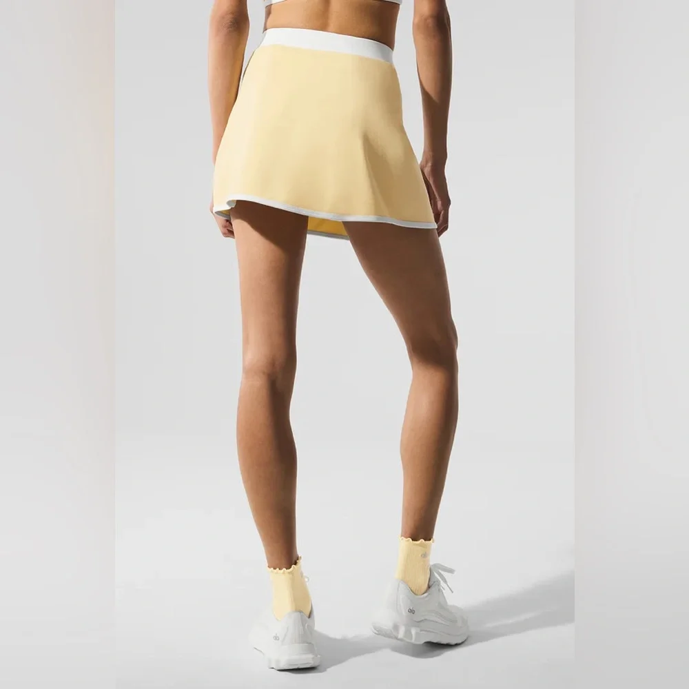 Alo Yoga Warm Butter Airbrush Streamlined Skirt Small
